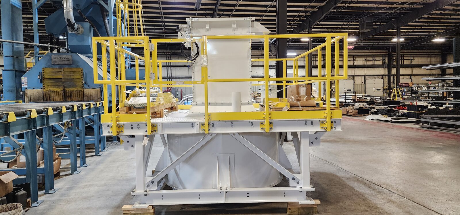 Compounding and blending equipment